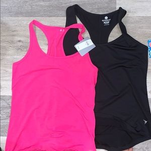 NWT Old Navy/Gap tanks bundle
